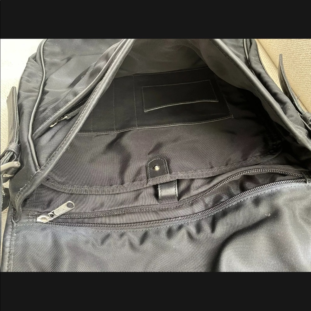 Coach Black nylon and leather trim messenger bag - Picture 10 of 15
